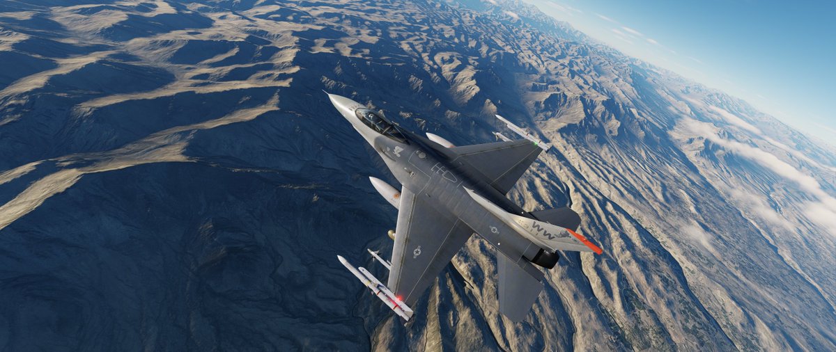HookNathan's tweet image. The graphical fidelity of #DCSWorld by @eagledynamics these days is such, that one could be forgiven for thinking these mountains over Afghanistan were the real thing...
