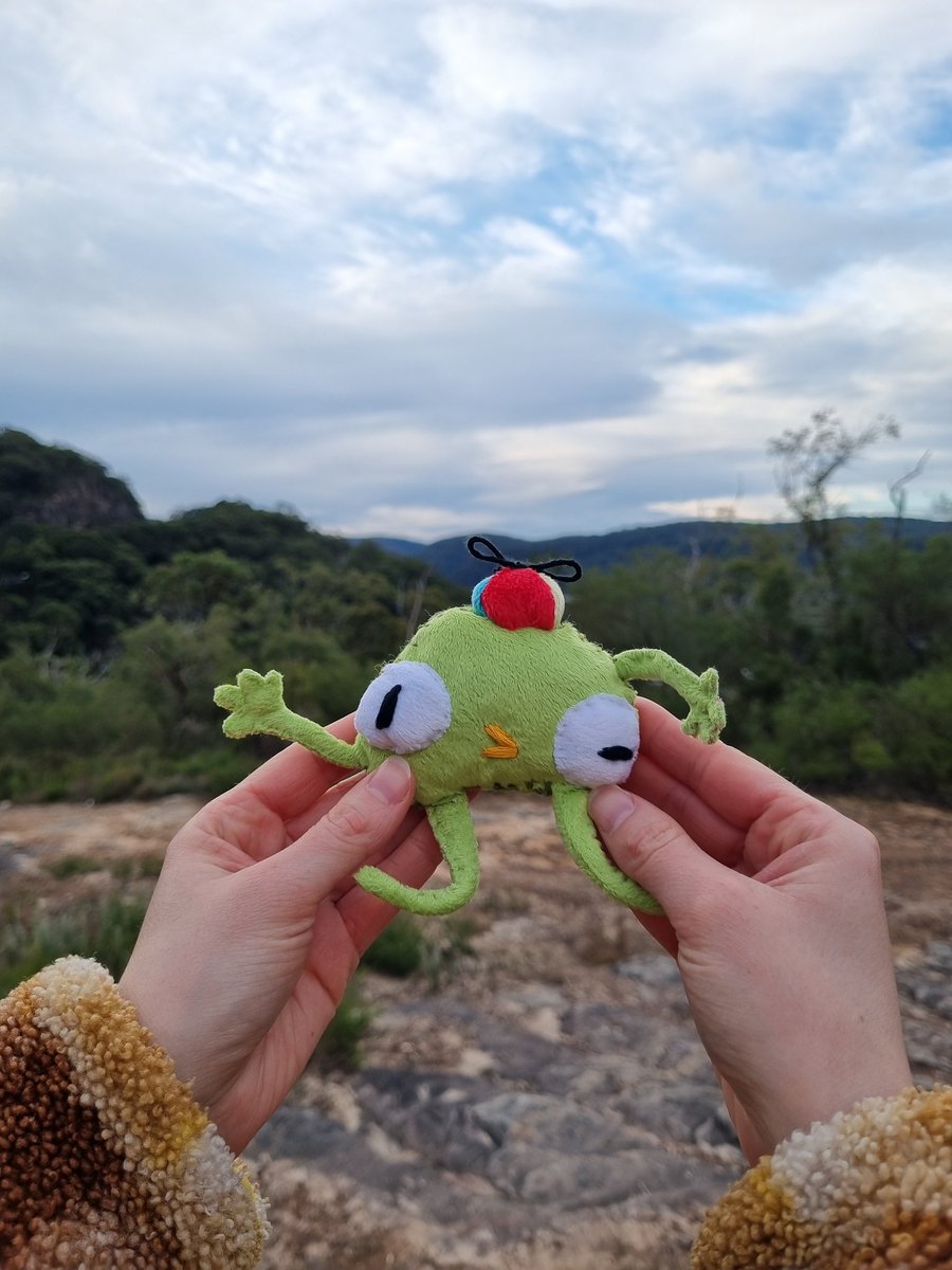 First hike with Bing Bong

#PEAK #BingBong