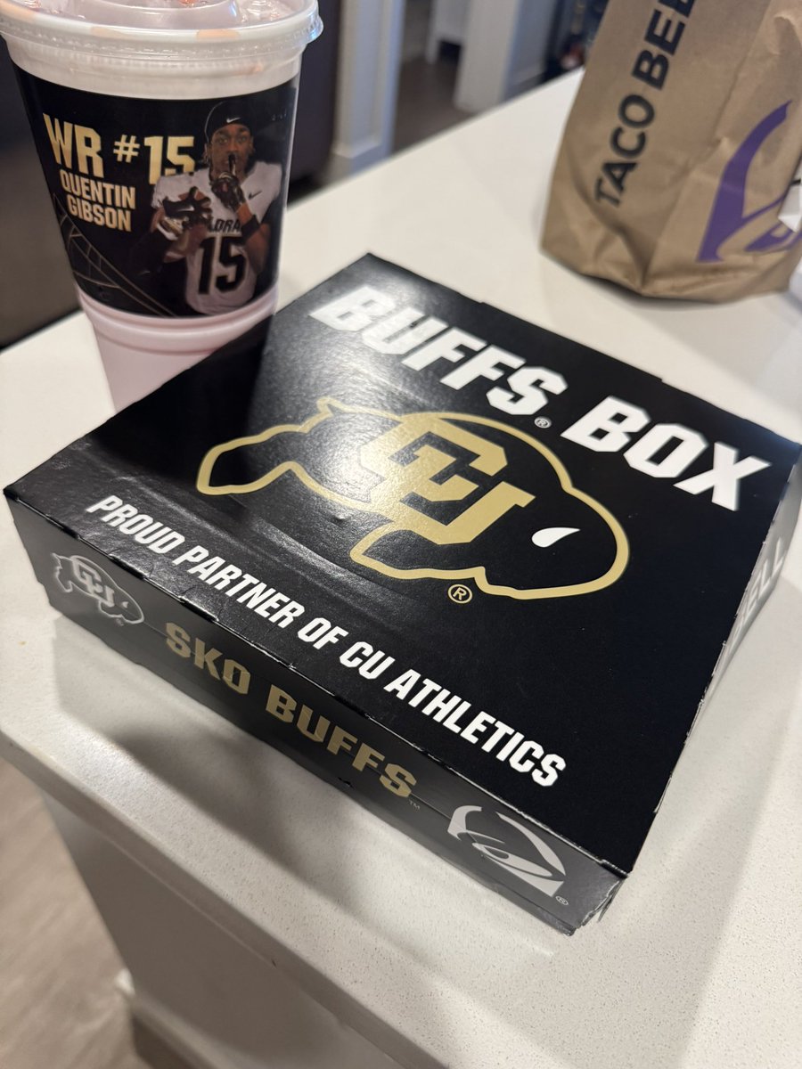 chipsburner's tweet photo. @CUBuffs @tacobell https://t.co/RDPnKY8JUd