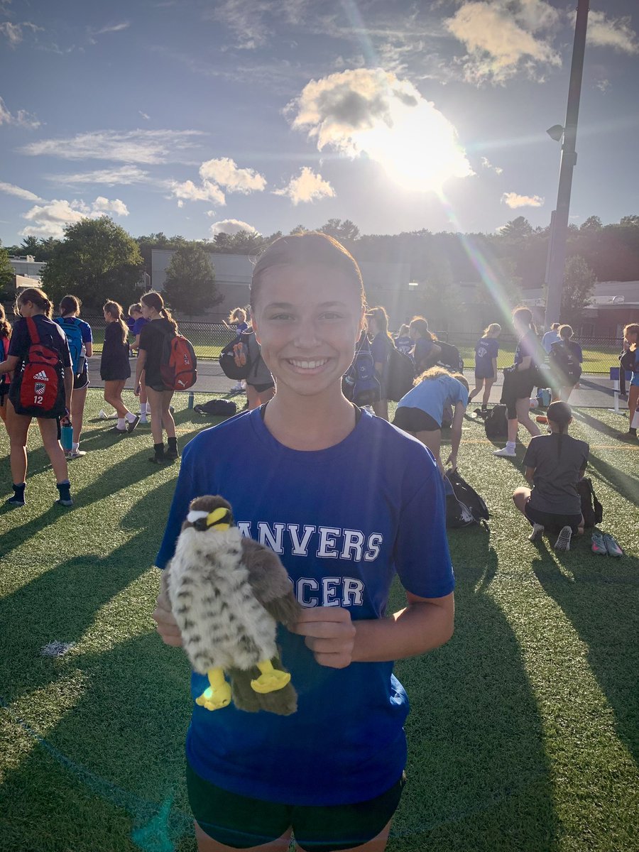 GirlsDanvers's tweet photo. Day 4! ✅

Player of the Day for our afternoon session was Cassidy! #Hillsy https://t.co/MH2SmHWoDf