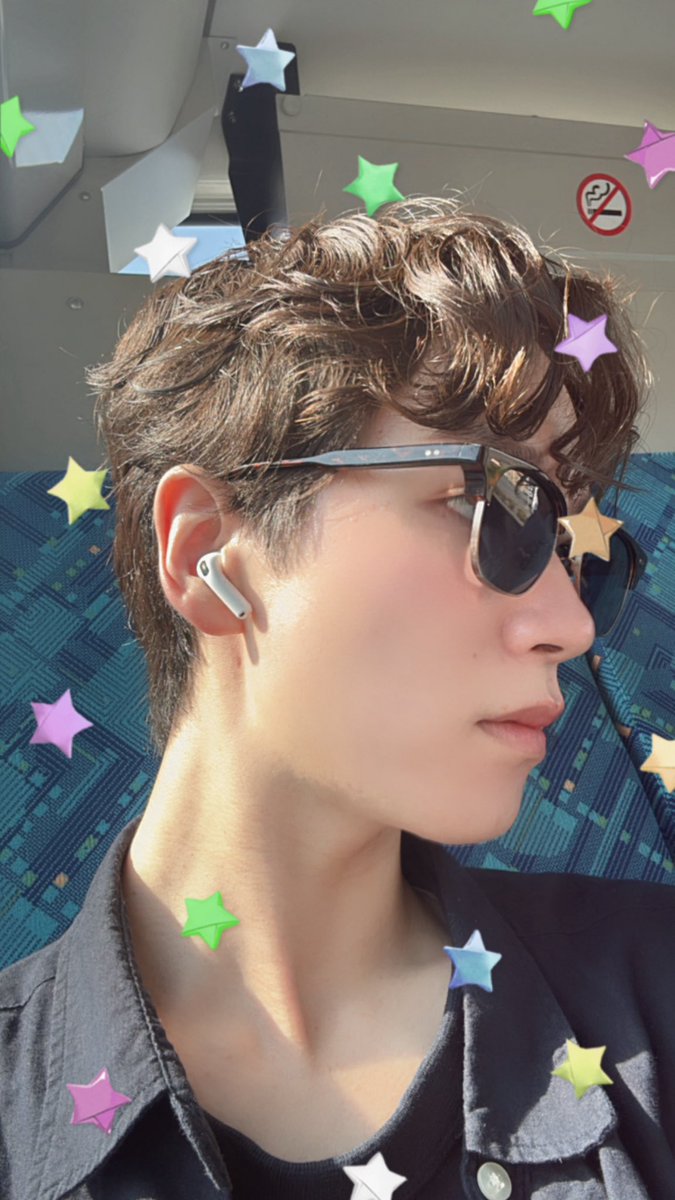 sin_nemui's tweet photo. 今更サングラス購入 https://t.co/SoTRSpipqb