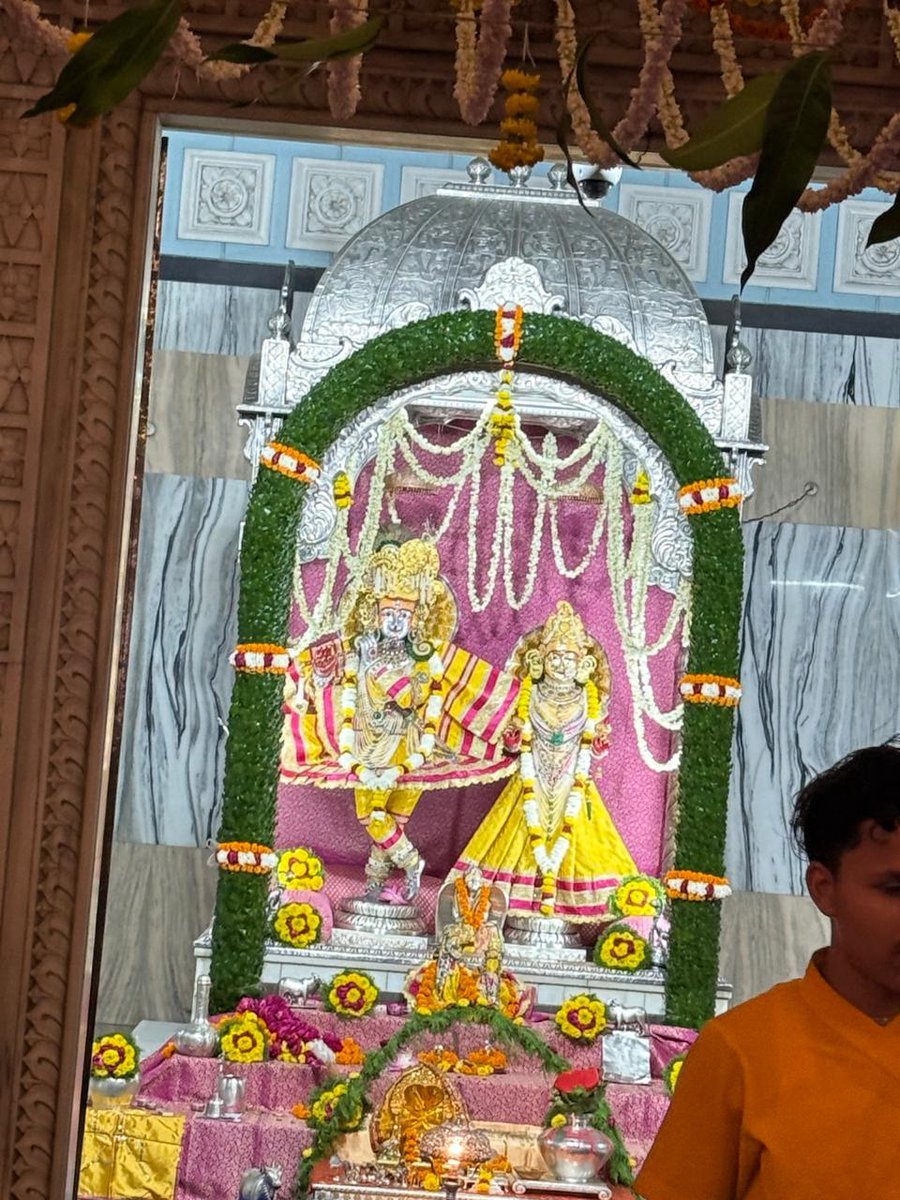 Pari Mishra (@uttamtiwar53126) on Twitter photo рд╡рд╕реБрджреЗрд╡рд╕реБрддрдВ рджреЗрд╡рдВ рдХрдВрд╕ рдЪрд╛рдгреВрд░рдорд░реНрджрдирдореНред рджреЗрд╡рдХреА рдкрд░рдорд╛рдирдиреНрджрдВ рдХреГрд╖реНрдгрдВ рд╡рдиреНрджреЗ рдЬрдЧрджреНрдЧреБрд░реБрдореНред
ЁЯЩПЁЯП╗ЁЯЪйрд░рд╛рдзреЗ рд░рд╛рдзреЗЁЯЩПЁЯЩПЁЯЩП
реР рдирдореЛ рднрдЧрд╡рддреЗ рд╡рд╛рд╕реБрджреЗрд╡рд╛рдп рдирдореЛ рдирдордГ
ЁЯЩПЁЯП╗ЁЯЩПЁЯП╗ЁЯЪйЁЯе░ЁЯЩПЁЯП╗ЁЯЩПЁЯП╗ЁЯЩПЁЯП╗ЁЯЪй
#bb27 #BUSSINGJAPAN #paofc #UdeChile #giants #BBNajia #jeanpormanove #CopaSudamericana рд╡рд╕реБрджреЗрд╡рд╕реБрддрдВ рджреЗрд╡рдВ рдХрдВрд╕ рдЪрд╛рдгреВрд░рдорд░реНрджрдирдореНред рджреЗрд╡рдХреА рдкрд░рдорд╛рдирдиреНрджрдВ рдХреГрд╖реНрдгрдВ рд╡рдиреНрджреЗ рдЬрдЧрджреНрдЧреБрд░реБрдореНред
ЁЯЩПЁЯП╗ЁЯЪйрд░рд╛рдзреЗ рд░рд╛рдзреЗЁЯЩПЁЯЩПЁЯЩП
реР рдирдореЛ рднрдЧрд╡рддреЗ рд╡рд╛рд╕реБрджреЗрд╡рд╛рдп рдирдореЛ рдирдордГ
ЁЯЩПЁЯП╗ЁЯЩПЁЯП╗ЁЯЪйЁЯе░ЁЯЩПЁЯП╗ЁЯЩПЁЯП╗ЁЯЩПЁЯП╗ЁЯЪй
#bb27 #BUSSINGJAPAN #paofc #UdeChile #giants #BBNajia #jeanpormanove #CopaSudamericana