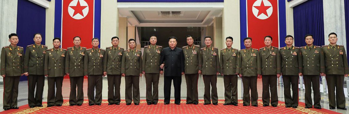 DD_Geopolitics's tweet photo. 🇰🇵🇷🇺 Kim Jong-un paid tribute to Korean People’s Army soldiers who died in battle during the liberation of Kursk Oblast from Ukrainian militants. https://t.co/7REqBDs7E5