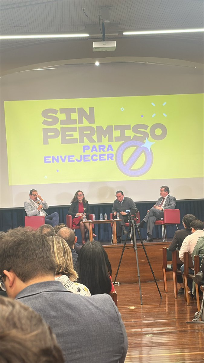 “Ustedes les entregarían su billetera a un político” pregunta <a href="/SoyJerome__/">Jerome</a> 

Claramente NO.

Entonces, por qué dejamos que manejaran nuestro ahorro pensional. 

¿Nos vamos a dejar robar”