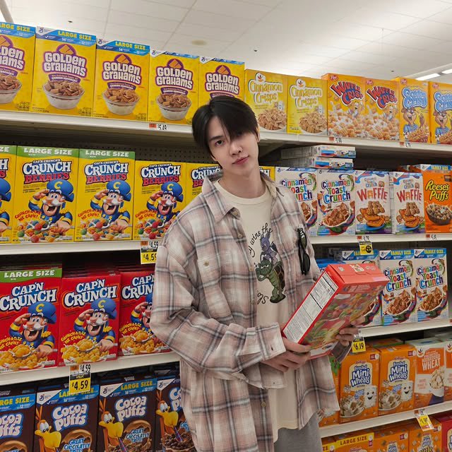 บ้านราชาเต่า (@maxky_fc) on Twitter photo 🌤️ GOOD MORNING MAXKY 🐢
เช้านี้ขอให้พี่แม็กกี้เจอแต่สิ่งดี ๆ นะคะ
you’re the reason my mornings are this bright 💛
#maxky_rp <a href="/maxky_rp/">แม็กกี้ อันเดอร์สกอ อาร์พี</a>
#บ้านราชาเต่า #maxkyFanClub
ปล.ส่องความหล่อเพิ่มได้ที่ IG : maxky_rp
🔗 : instagram.com/maxky_rp?igsh=… 🌤️ GOOD MORNING MAXKY 🐢
เช้านี้ขอให้พี่แม็กกี้เจอแต่สิ่งดี ๆ นะคะ
you’re the reason my mornings are this bright 💛
#maxky_rp <a href="/maxky_rp/">แม็กกี้ อันเดอร์สกอ อาร์พี</a>
#บ้านราชาเต่า #maxkyFanClub
ปล.ส่องความหล่อเพิ่มได้ที่ IG : maxky_rp
🔗 : instagram.com/maxky_rp?igsh=…