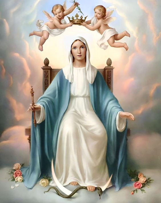 Nossa Senhora Rainha

22 de agosto

A Igreja celebra hoje a memória de Nossa Senhora Rainha. Esta memória litúrgica acontece 8 dias após a festa de sua Assunção, quando Maria foi elevada ao Céu em corpo e alma.
Maria, Mãe de Jesus, é exaltada como Rainha por sua profunda