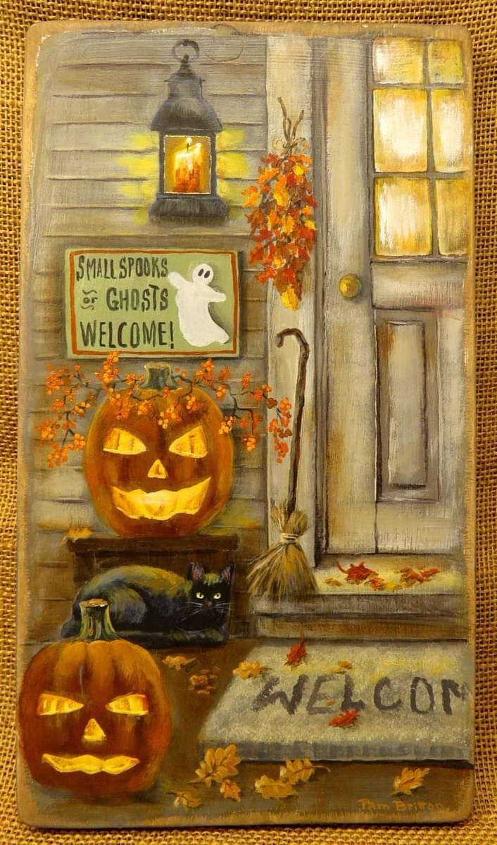 ScaryAllYear's tweet photo. 🎃🐱 Glowing pumpkins and a black cat welcome ghosts to this haunted porch. Spooky season starts here. 💀✨ #HauntedPorch #SpookyCat #HalloweenVibes #GhostWelcome #HorrorDecor https://t.co/LZCeljCiJk