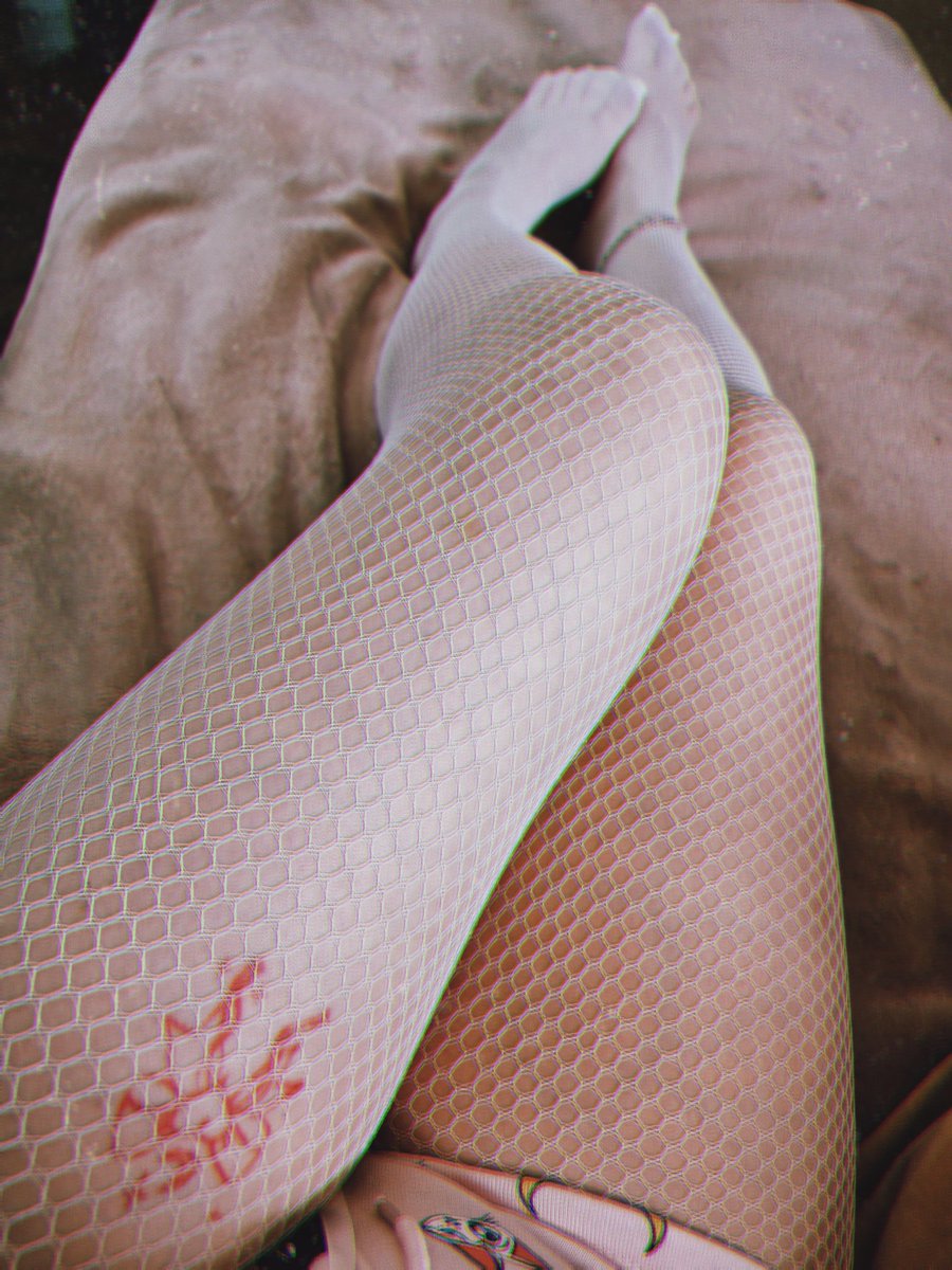 sadd_summmer's tweet photo. 🍬Feeling extra cuteeee🍭 #girlperverts #furrygirl #naughttyyy #badgirl #breedme #brattyprincess #highgirl #NEEDY_pic https://t.co/VRiEeDdUO3
