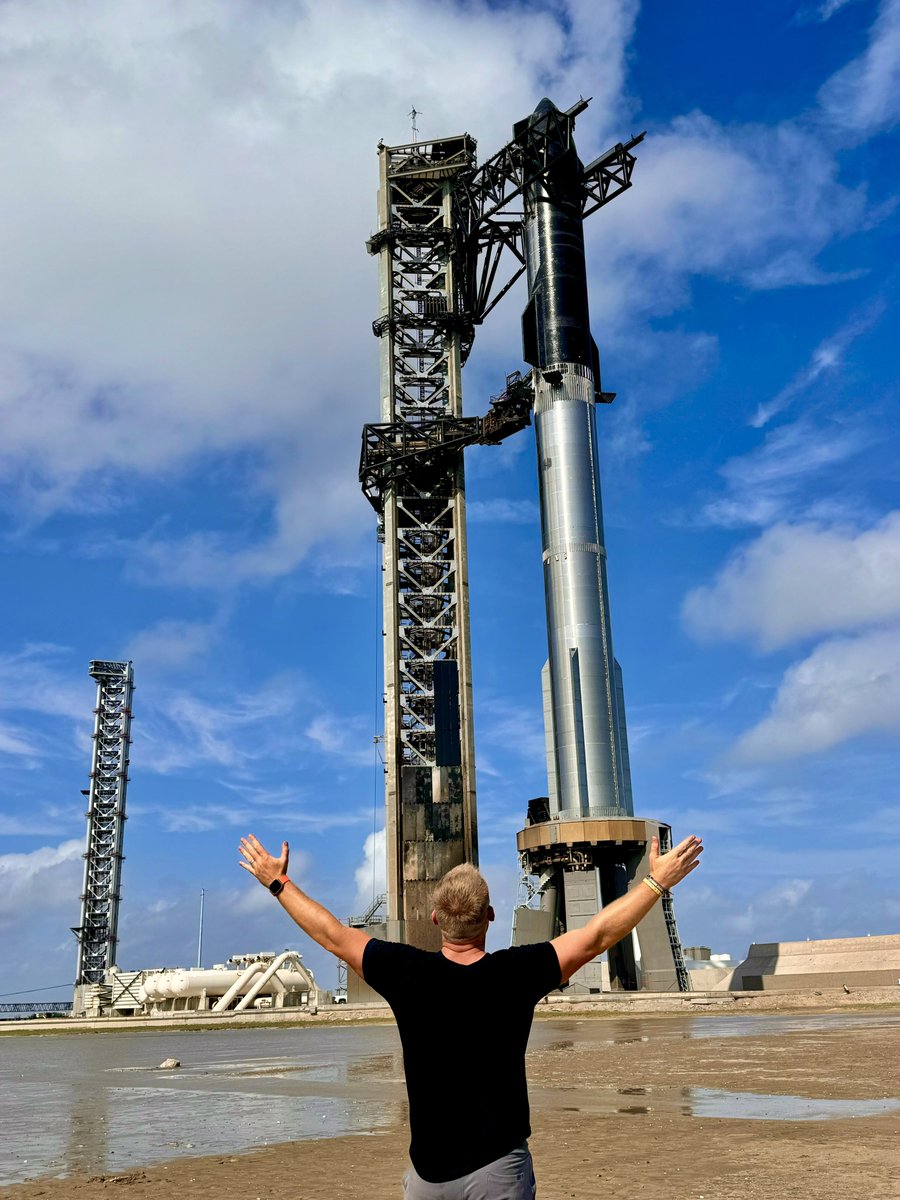 Reusable Rockets are the holy grail of rocketry 🚀 
-<a href="/elonmusk/">Elon Musk</a> 

📸 First ever reused Falcon 9 Rocket Booster

📸 First ever reused Starship Rocket Booster