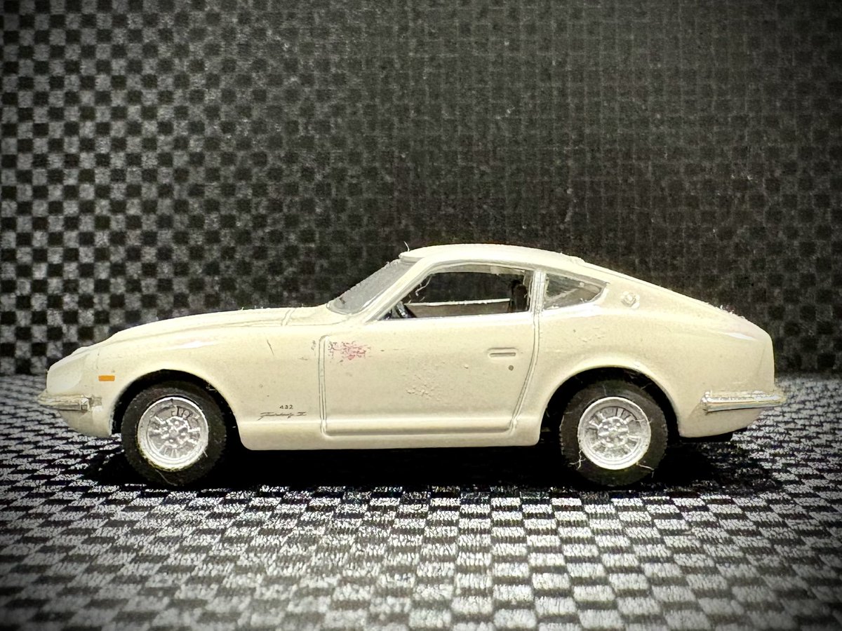 2022Kyo's tweet photo. NISSAN FAIRLADY
ジャンク品の中にいたREAL-XのS30
少し汚れとチップハゲがあるけど全体的に綺麗
台座は欲しかった
#リアルエックス
#realx
#nissan https://t.co/gEtN5QRkGo