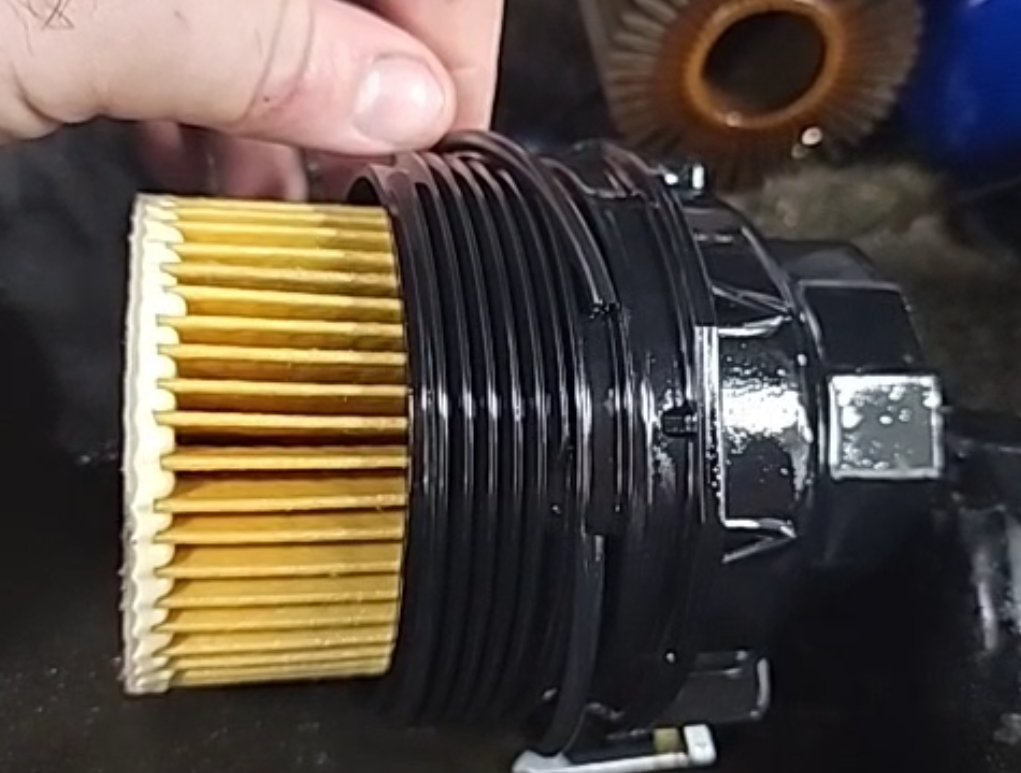 PENTA_live's tweet image. Not sure what circus  @jiffylube hires their techs from.
@JiffyLubeCares My O ring was FULLY BLOWN OUT! Causing fluid to spray all over my undercarriage. Please make this right! Your district manager refuses to return my phone calls.  

Ive worked hard at Arby's. I work hard for…