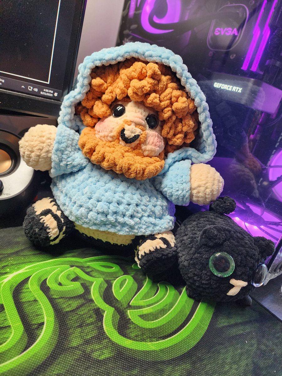 Got my own caseoh today! Thank you wifey! I love it. 
<a href="/CaseOh__/">CaseOh</a> 
@thecrochetginger