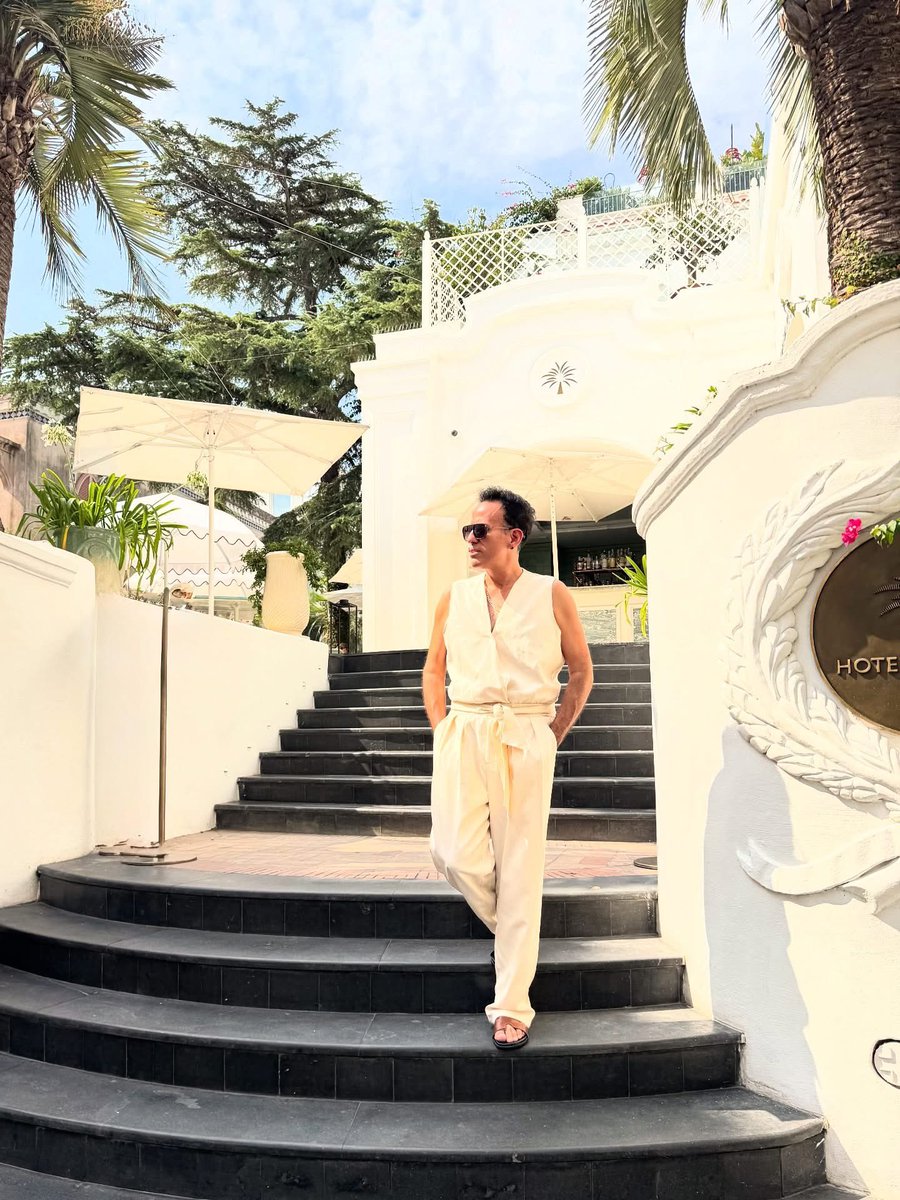 Chrystravelers tweet media