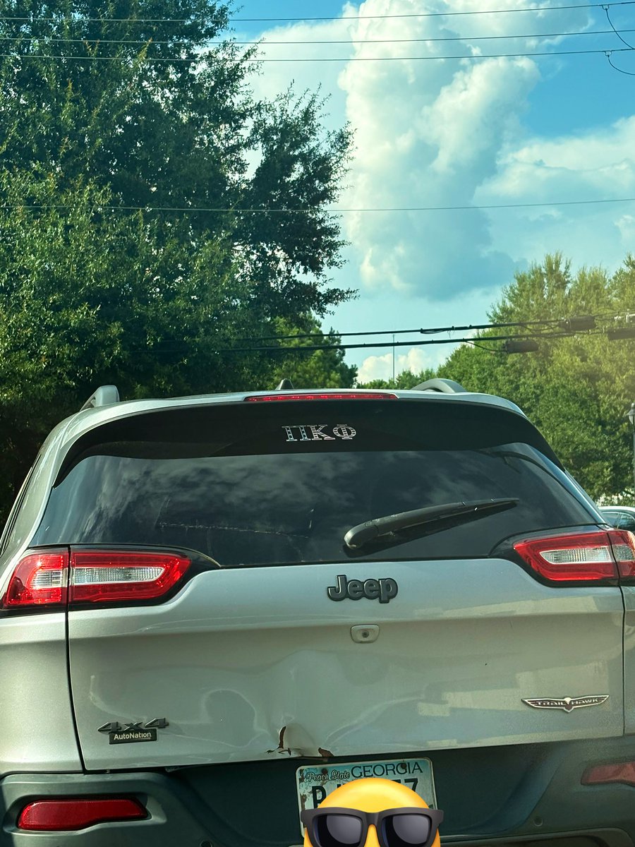 bdizzy145643's tweet photo. Holy ferda! Wish I was cool enough to put stickers on my car. #rapepikapp https://t.co/zVhlyRs4OH