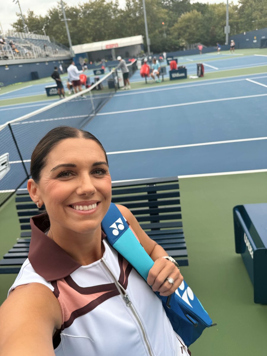 Alex Morgan tweet media