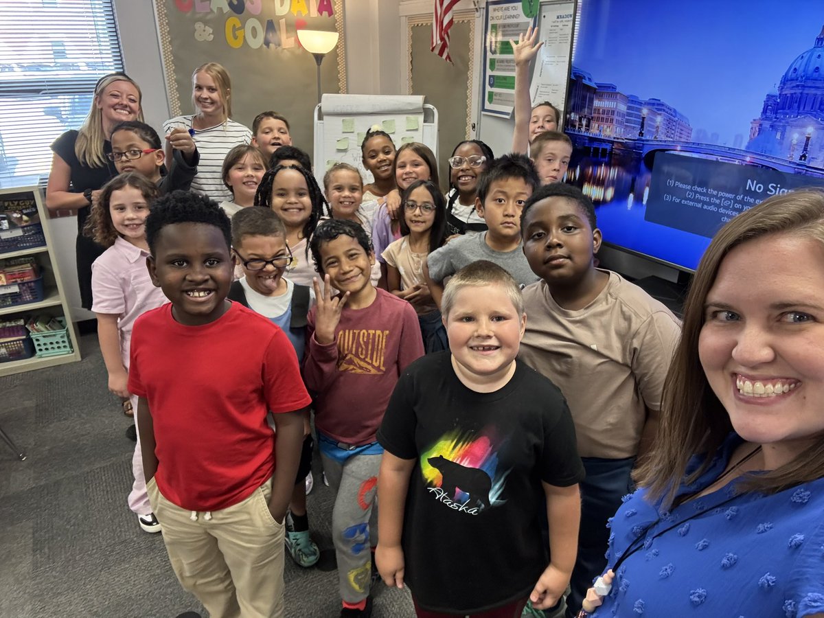 Ashley Cline tweet media