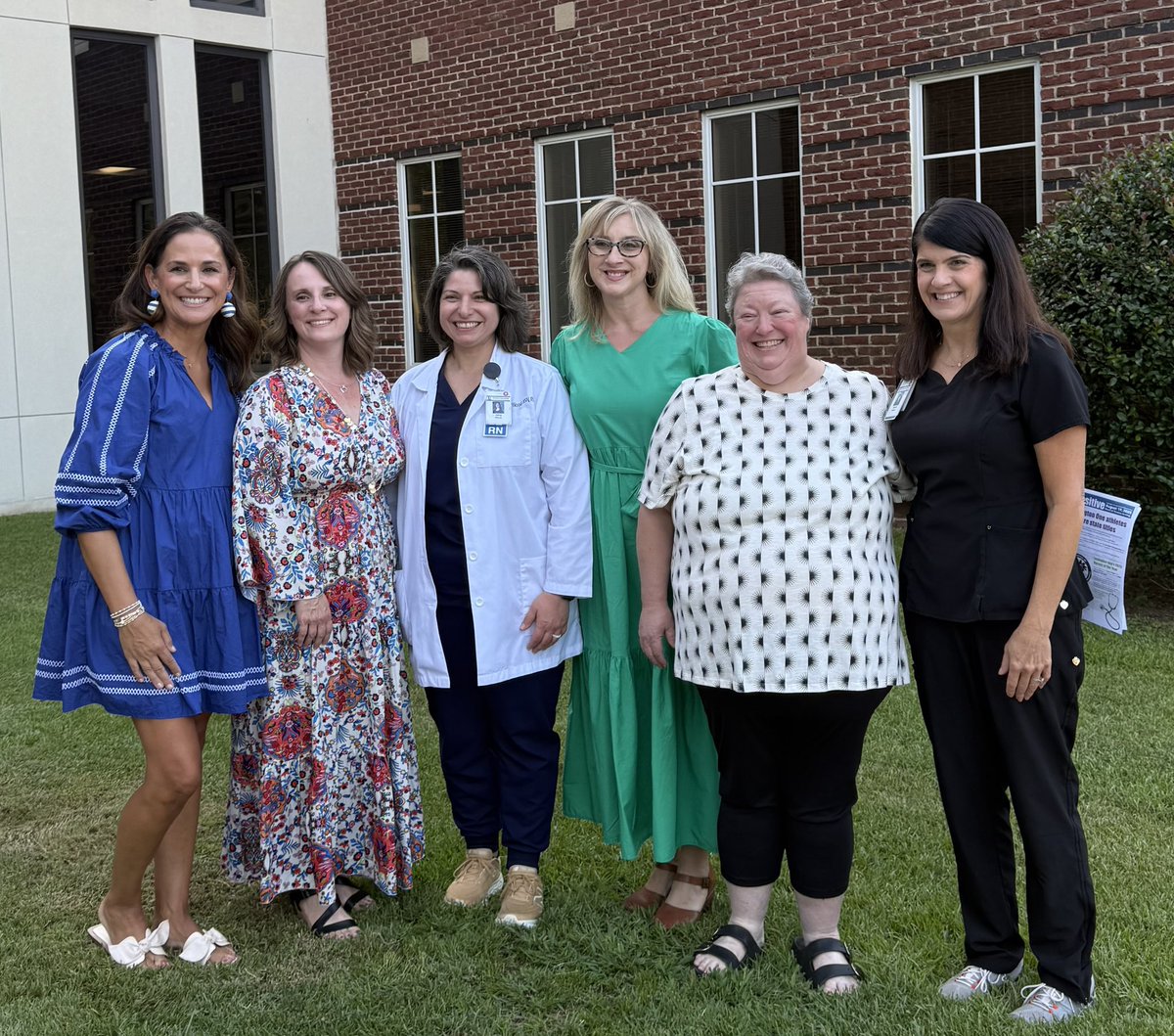 AmyLexlander96's tweet photo. Congratulations, Joanna Sebree, LPN @RBHSGators and Susan Wright, MSN, RN from @mgmgators for winning @Lex1Nurses of the year! https://t.co/TzZOFdwlsT