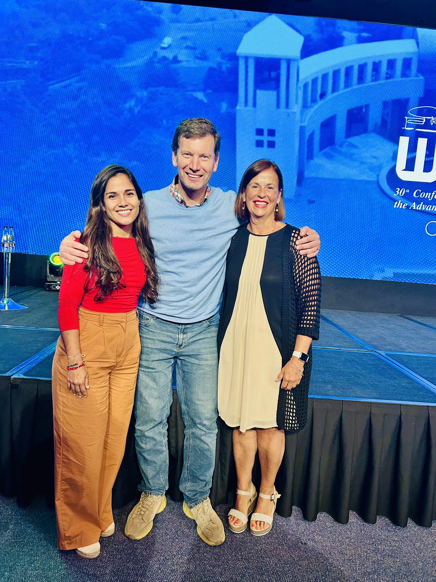 The Tropical Worm Lab UCR tweet media