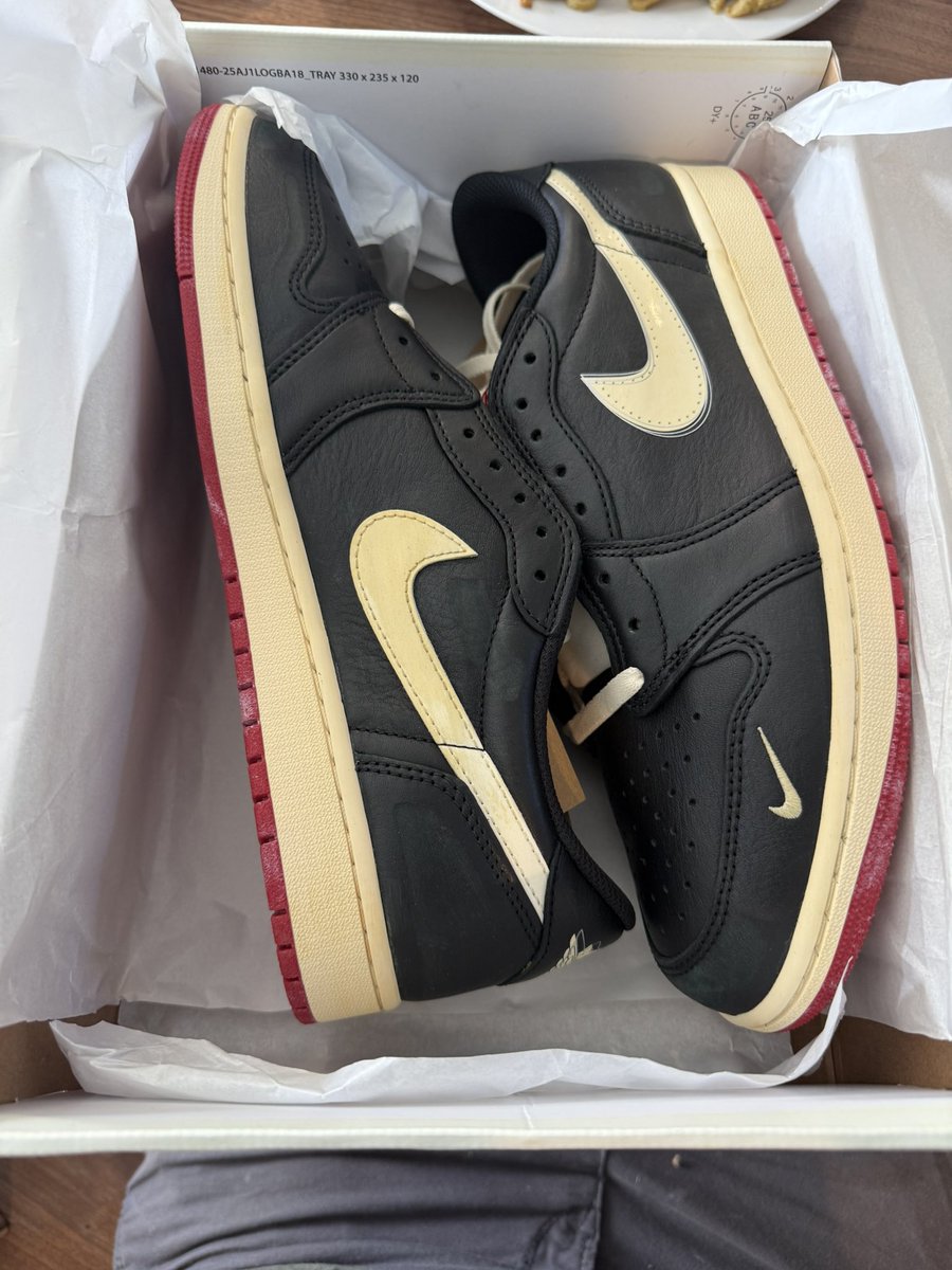 Shoutout to <a href="/jordan___walker/">Jordan Walker</a> for the deal on these.