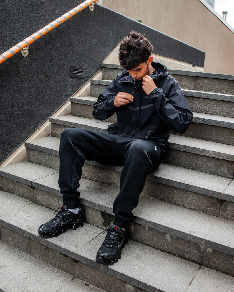 sizeofficialca tweet media