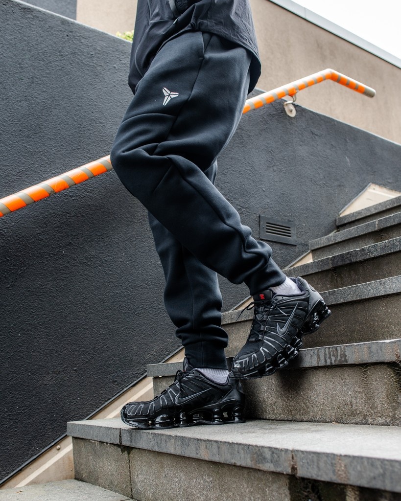 sizeofficialca tweet media