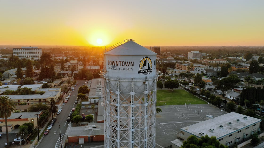 CharlyMiraOK's tweet photo. The Post - Turismo

Travel Santa Ana se presenta en México como un destino único en California https://t.co/8sAxYQx6Kh @Visit_Cali #santaanacalifornia @Raphavip https://t.co/lU3SFPBxi2