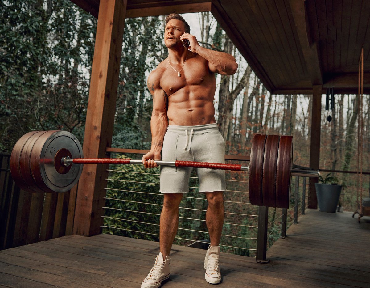 Jack Krauser (@xsilverdax) on Twitter photo 