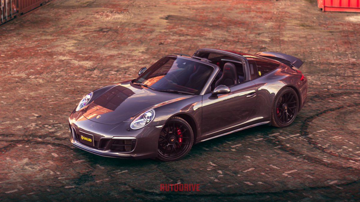 Theautodrivebd's tweet image. #fastfriday
Top-Down Thrills, No Strings Attached: Porsche 911 4 GTS Targa

In the world of sports cars, few names hold as much prestige as Porsche. The 911, in particular, is an iconic symbol of automotive excellence, known for its timeless...

Read more: autodrive.com.bd/posts/top-down…