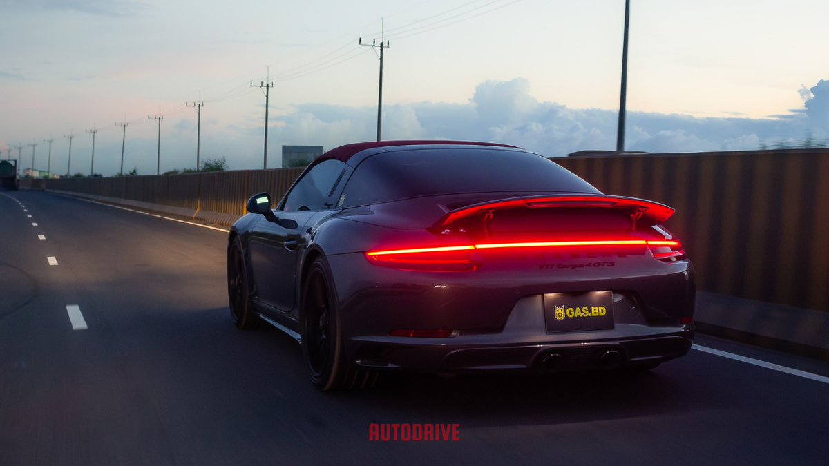Theautodrivebd's tweet image. #fastfriday
Top-Down Thrills, No Strings Attached: Porsche 911 4 GTS Targa

In the world of sports cars, few names hold as much prestige as Porsche. The 911, in particular, is an iconic symbol of automotive excellence, known for its timeless...

Read more: autodrive.com.bd/posts/top-down…