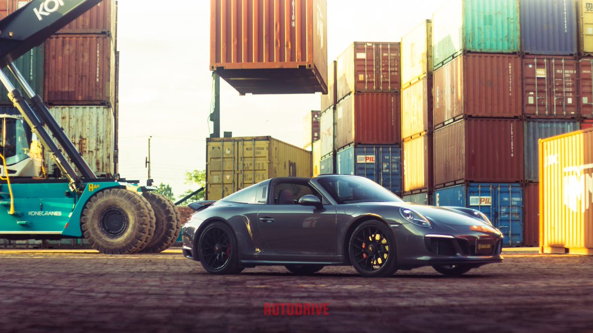 Theautodrivebd's tweet image. #fastfriday
Top-Down Thrills, No Strings Attached: Porsche 911 4 GTS Targa

In the world of sports cars, few names hold as much prestige as Porsche. The 911, in particular, is an iconic symbol of automotive excellence, known for its timeless...

Read more: autodrive.com.bd/posts/top-down…