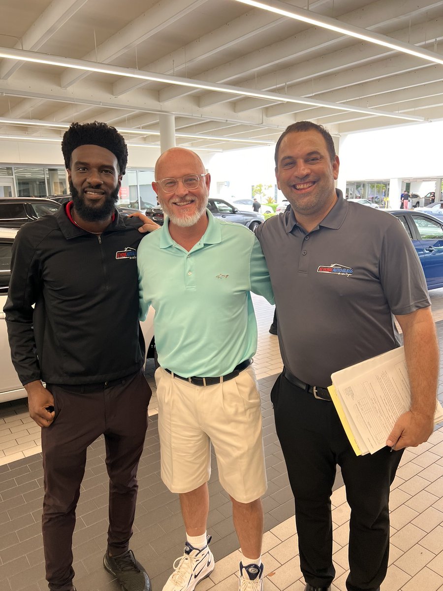 SunsetChapel's tweet photo. Took our Mini Cooper in to the dealership to get the AC system checked out and made two new friends today. Meet Claudy (orginally from Haiti) and Frank (who lives nearby our church) and I invited them both to come visit us at Sunset Chapel soon! https://t.co/4YJd9u5mbp