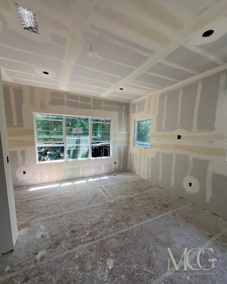medinacgroup's tweet photo. 5-unit apartment, drywall complete! Ready for the next phase! #MCG #drywall #losangeles #construction https://t.co/9mzFPNbKFr