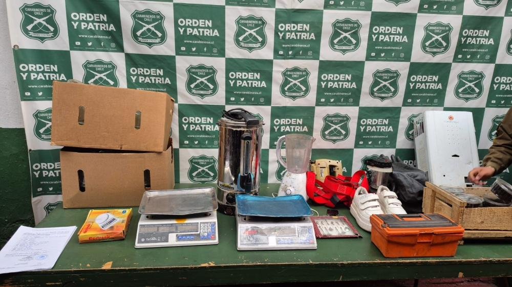 SAN FERNANDO: DIRECCIÓN DE SEGURIDAD PÚBLICA RECUPERA ARTÍCULOS ROBADOS AL COLEGIO OLEGARIO LAZO BAEZA: El pasado miércoles, en el marco del trabajo preventivo permanente… dlvr.it/TMcmfH #SanFernando #SeguridadPública #ArtículosRobados #Recuperación #PrevenciónDelDelito