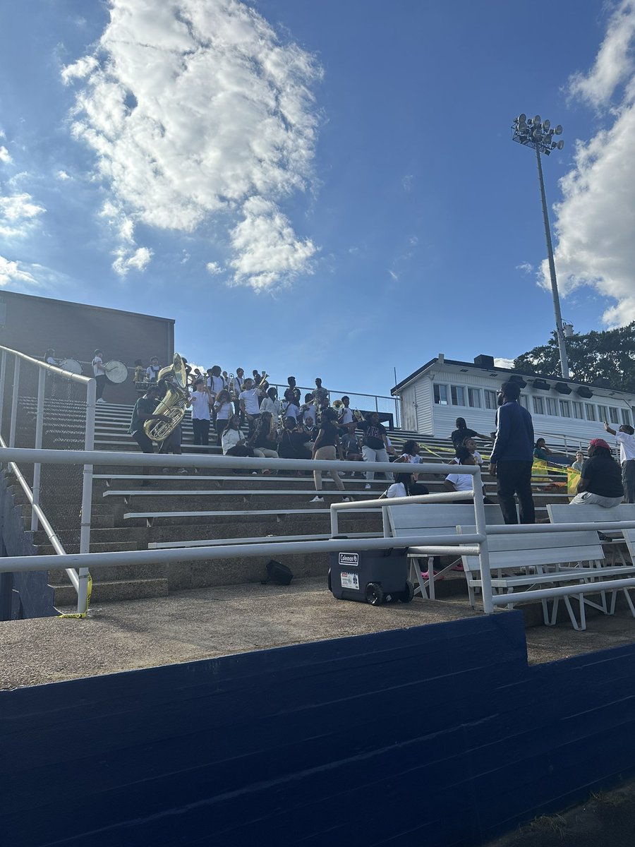 Broderick L. Baker, Ed.S. (@ap_baker1) on Twitter photo Practice Makes Perfect!
The Solid Soul of Green and Gold is tuning up for
#FridayNightLights
#CougarPRIDE🟢🟡
<a href="/JCMCougars/">Jackson Central-Merry High School</a> <a href="/JCM_ECH/">JCMEarlyCollegeHigh</a>
🏟️Lane Field
⏰Gate Opens @ 6PM!
Clear Bags Only!
No Standing! Watch the Game! 😤 Practice Makes Perfect!
The Solid Soul of Green and Gold is tuning up for
#FridayNightLights
#CougarPRIDE🟢🟡
<a href="/JCMCougars/">Jackson Central-Merry High School</a> <a href="/JCM_ECH/">JCMEarlyCollegeHigh</a>
🏟️Lane Field
⏰Gate Opens @ 6PM!
Clear Bags Only!
No Standing! Watch the Game! 😤