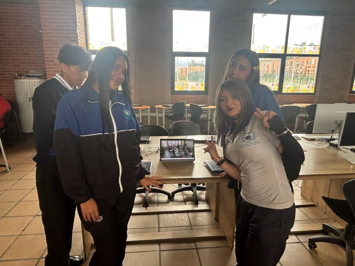 Profe Rodríguez tweet media