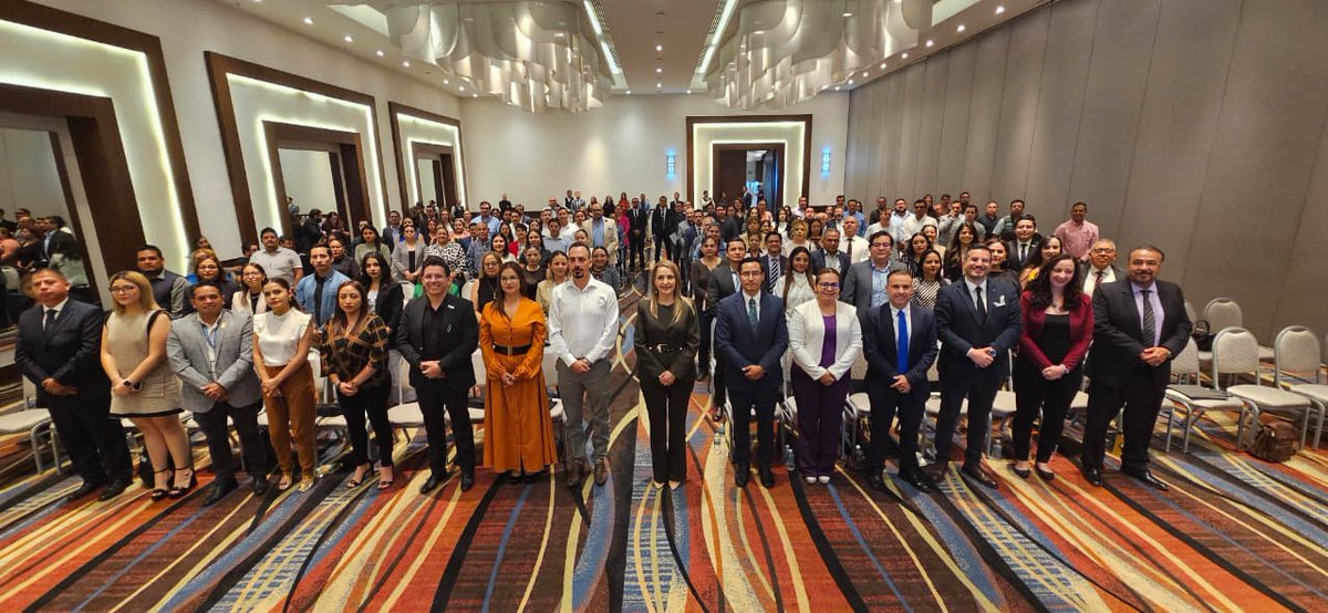 IACIPGTO's tweet photo. #TusDerechosNoSeExtinguen
🔴Este día se llevó a cabo el Foro ‘El futuro de la transparencia en Guanajuato’ que organizó el #IACIP para generar un espacio de análisis y diálogo para abordar desde una perspectiva técnica y legal el impacto de la reciente reforma constitucional. https://t.co/7Vdl53sgqO
