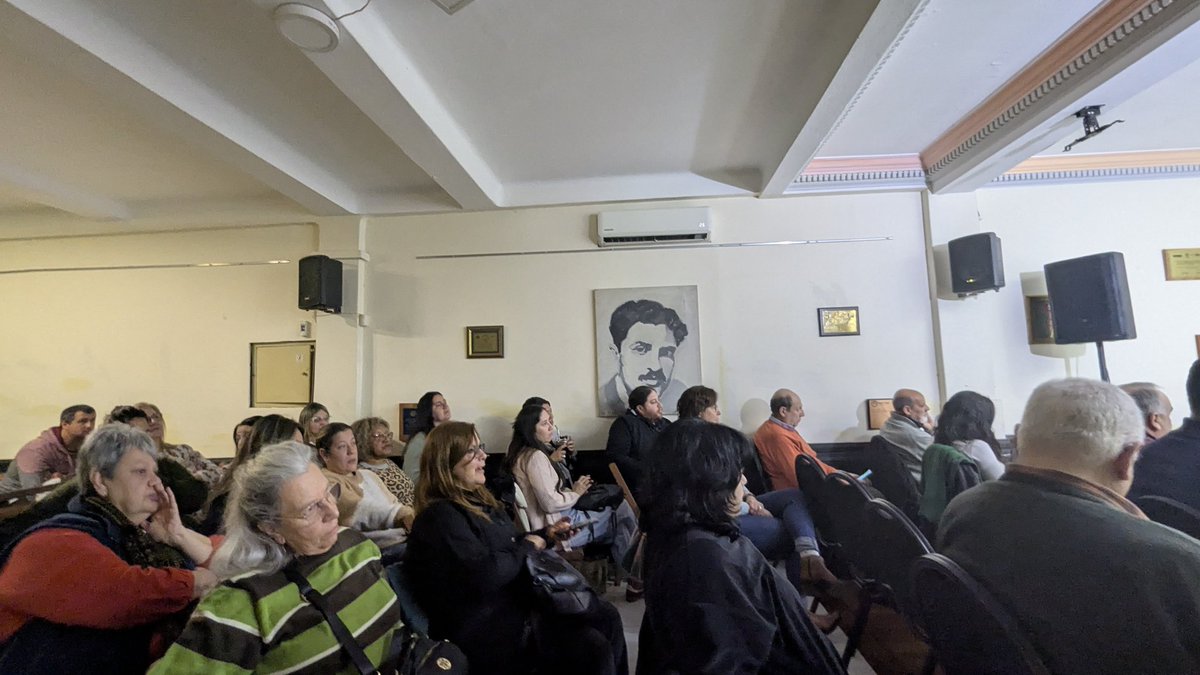 Hoy participé en la actividad por los 20 años de la Negociación Colectiva en el sector público, en el marco del 61° aniversario de COFE.
Hablé sobre temas claves: los sindicatos como pilares de la democracia, su rol en la salud mental, y cómo los trabajadores son verdaderos