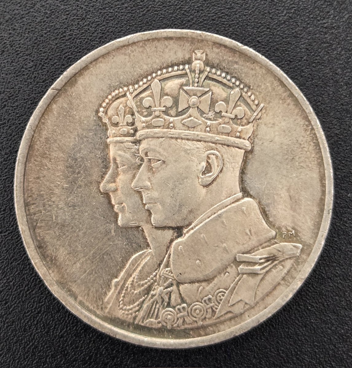 Royal visit items in our 23 Aug auction include lots 57, 90, 181, and 189. View and bid on the auction page of All Nations' website
#royalvisit #onlineauction