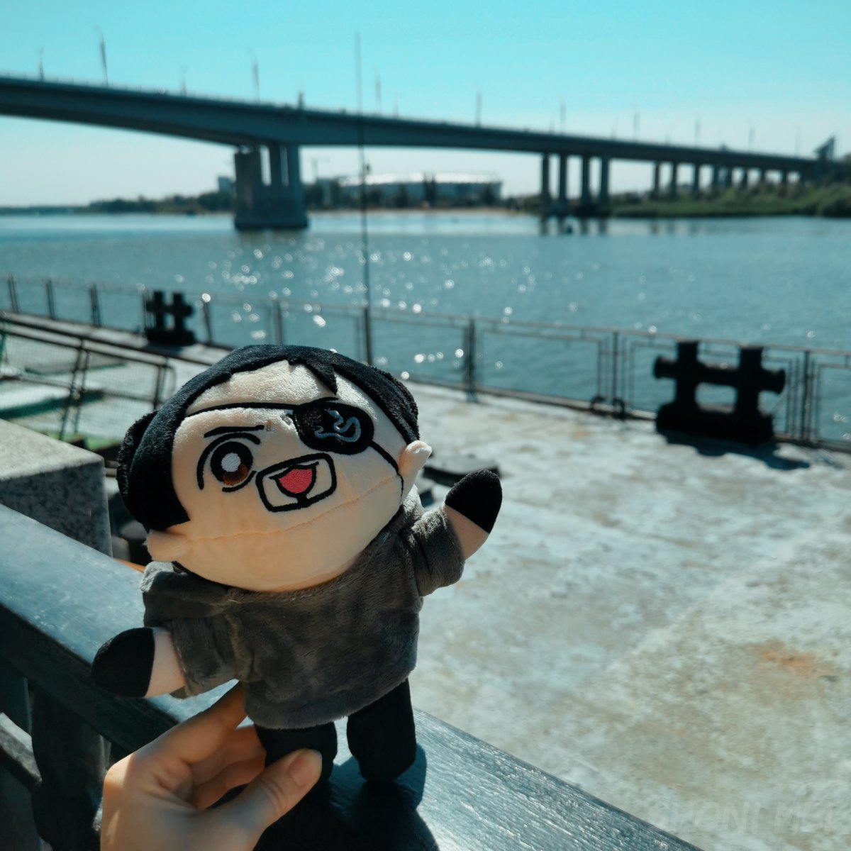 Shoni_Mei's tweet photo. The Amazing and Incredible Adventures of Chibijima! That awkward moment when Majima has more vacation photos than you do.

#majima #majimagoro https://t.co/2SMb71uBwl