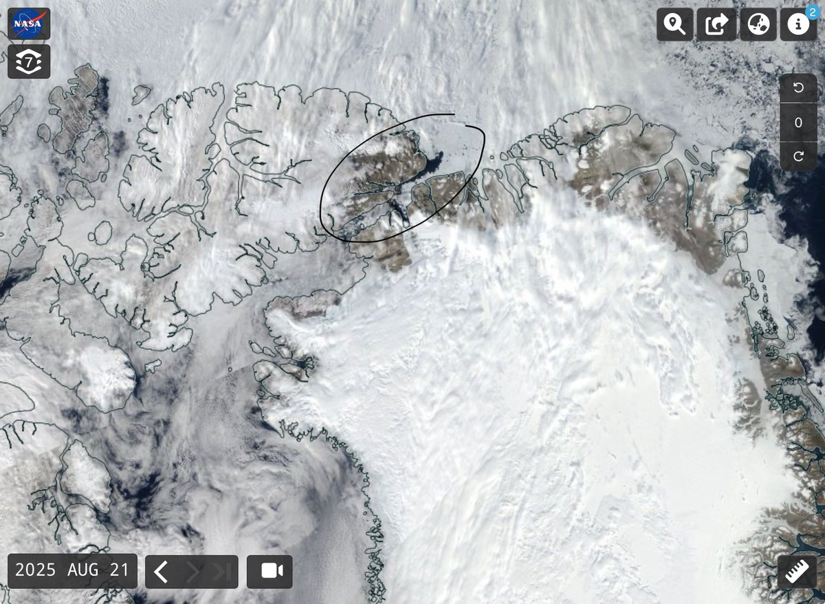 Open water along the coast. Arctic Ocean, north coast of Greenland