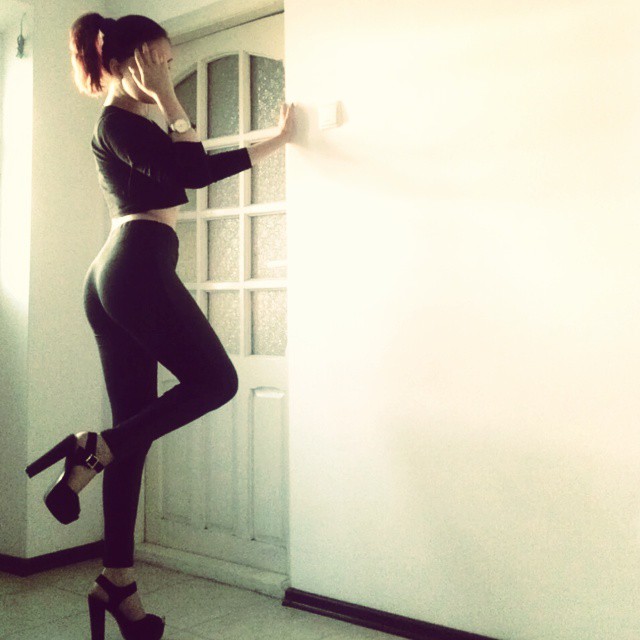 Kascsxack's tweet image. When outfits have emotions, photos have stories.