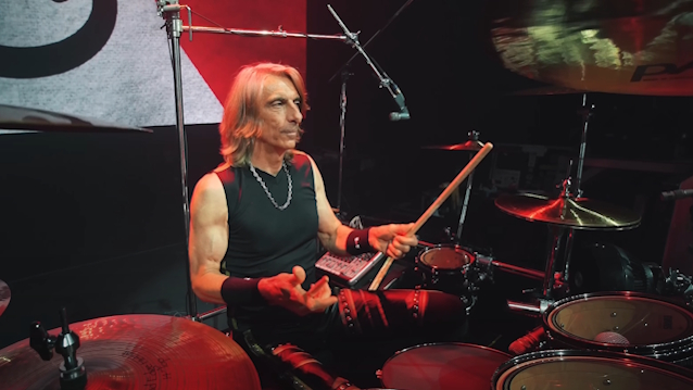 SCOTT TRAVIS Says JUDAS PRIEST Will Release A Version Of 'War Pigs' With Vocals From Both OZZY OSBOURNE And ROB HALFORD blabbermouth.net/news/scott-tra…
