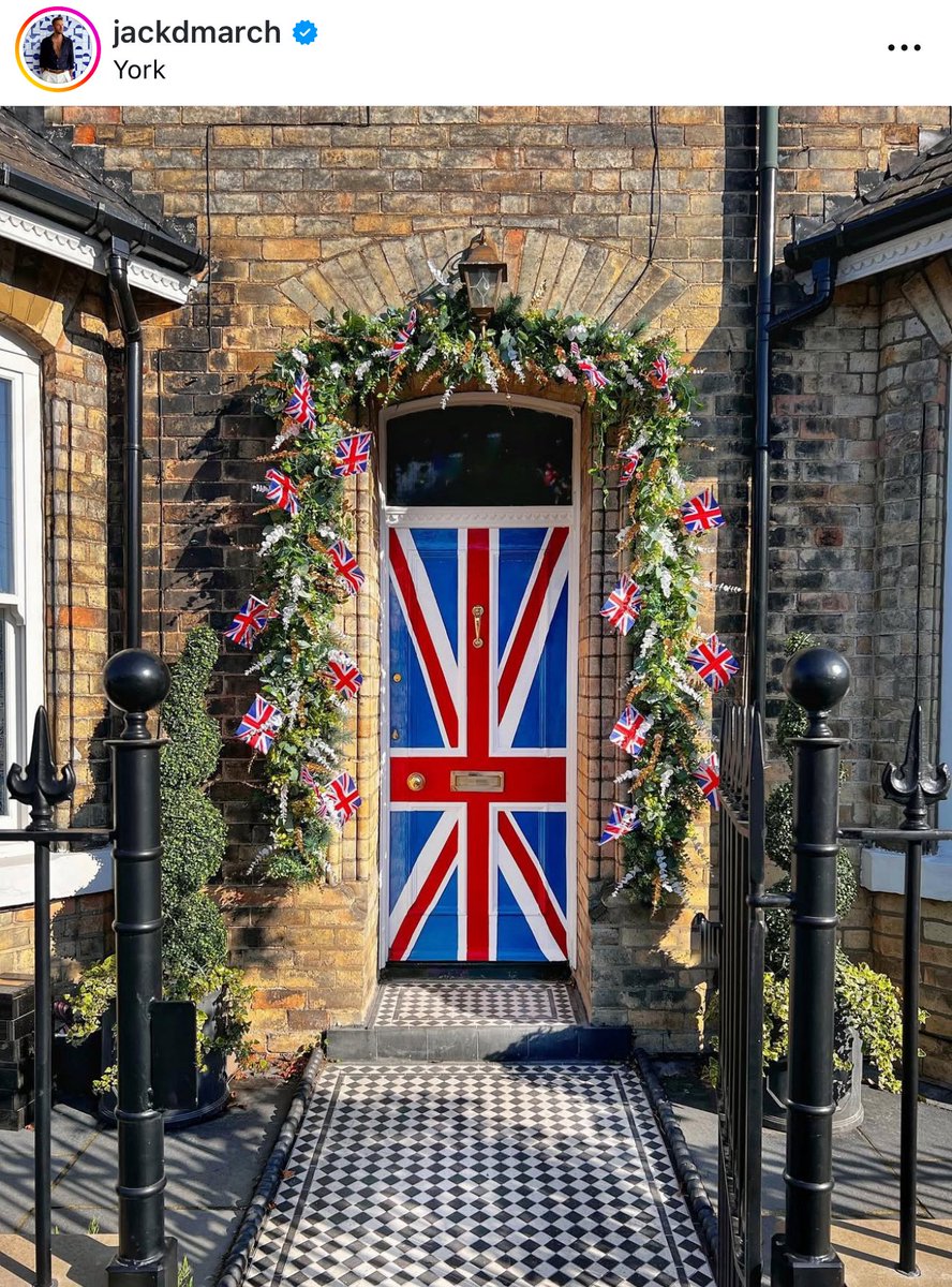 J4ckDM's tweet photo. @models_by_Russ This is my door!!!! https://t.co/kLkBXbhz7c https://t.co/T5HpTCLU6k