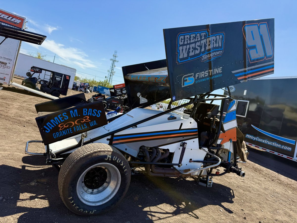 Snohomish, Washington's Chase Goetz has trucked down to Chico, California's @SDSpeedway for his first try at #GoldCup71!

The #91 is set to kick things off in Thursday's opening preliminary with @Kubota_USA High Limit Racing.

📺 FloSports.Link/HL2025 (𝟲:𝟰𝟱𝗽𝘁)