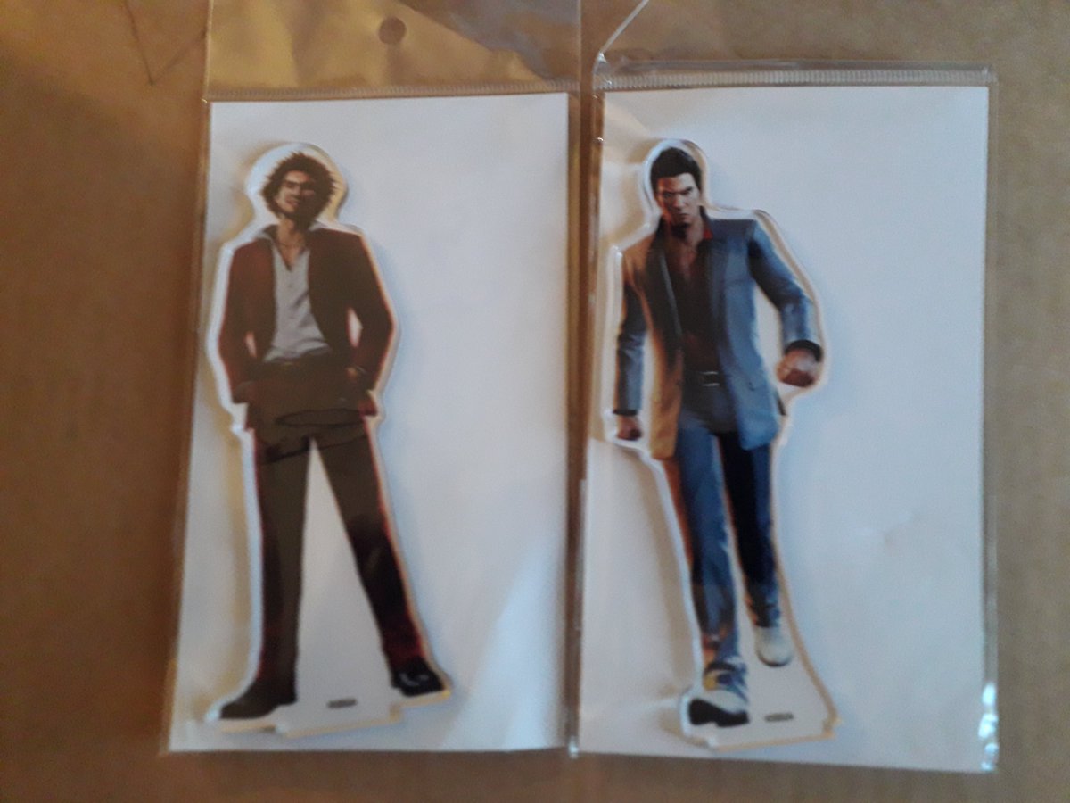 ivanxi_kun (@ivanxi_kun) on Twitter photo Personajazos de #LikeADragon comprados directamente de la tienda de #Sega en Japón! Personajazos de #LikeADragon comprados directamente de la tienda de #Sega en Japón!