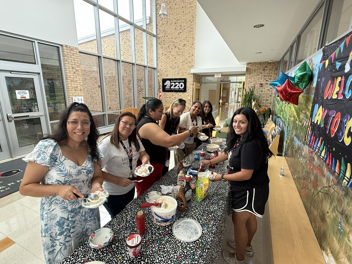 What a great week welcoming our staff and families back to ELC!! 

Thank you District Office &amp; our PTO for the cake and ice cream treat <a href="/barrington220/">Barrington 220</a> #BReal <a href="/BarringtonELC/">Early Learning Center</a>