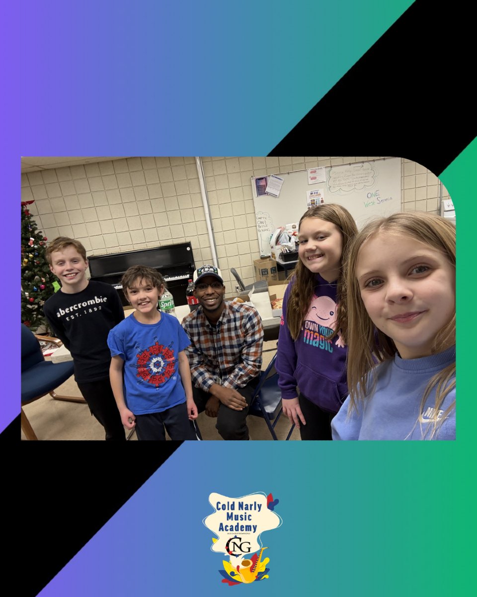 ColdNarly's tweet image. So much fun at the West Seneca after-school program! 🔥🖌️ 

🎹 #JoinTheColdNarlyWave #ColdNarlyMusic #CreativeYouth #KidsInMusic #MusicAndMovement #YoungCreators #MusicForKids #MusicIsPower #YouthEmpowerment #FutureOfMusic #LearningThroughMusic #SupportLocalMusic #MusicCommunity