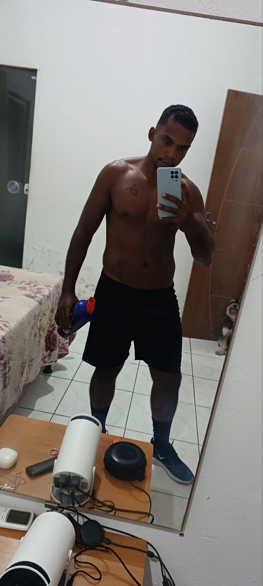 assuncao_edivan's tweet photo. Oi🏠👋 https://t.co/ZQLJKquUty