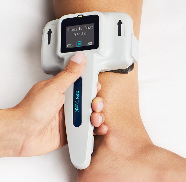 ElectrodeStore's tweet image. The Electrode Store and our global partner Alera MedTech recently acquired the DPNCheck™ product line - a fast, accurate and objective nerve conduction test to evaluate and stage (diabetic) peripheral neuropathy at the point of care.
Visit dpncheck.com to learn more.