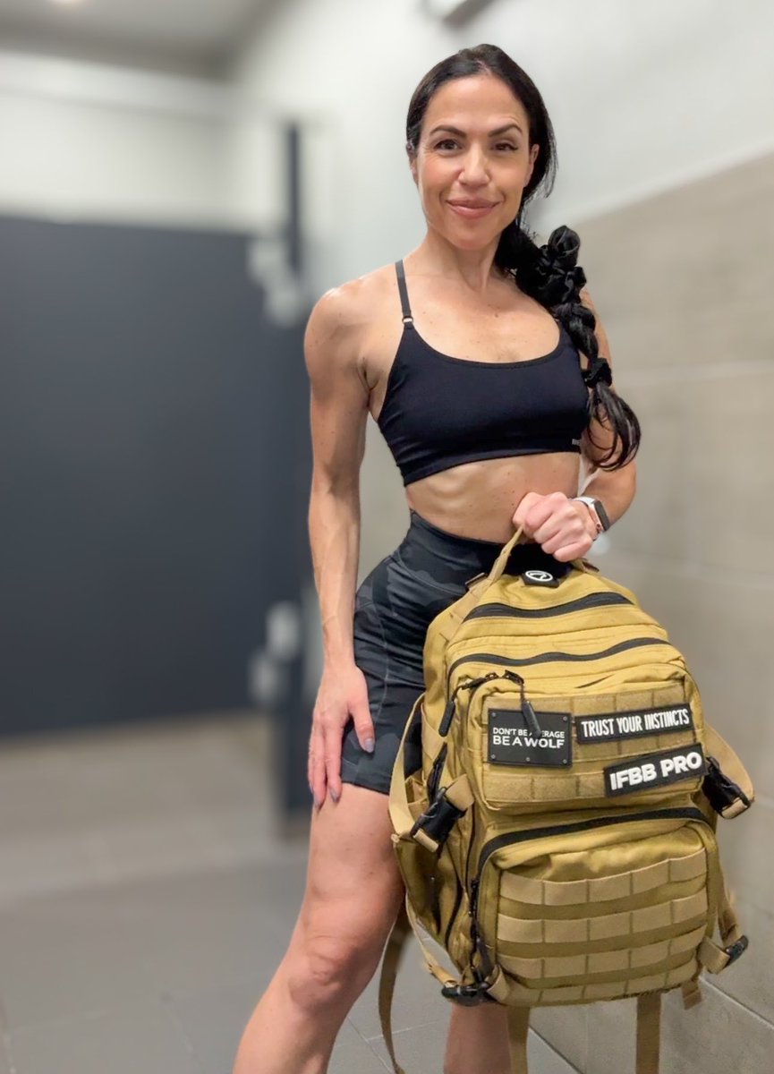 bshaefit's tweet image. #WOLFpak

NEVER AVERAGE. ALWAYS A WOLF. 🐺

#ifbbpro #backpack #winnerswearwolfpak #ufc 
#neveraveragealwaysawolf #neveraverage